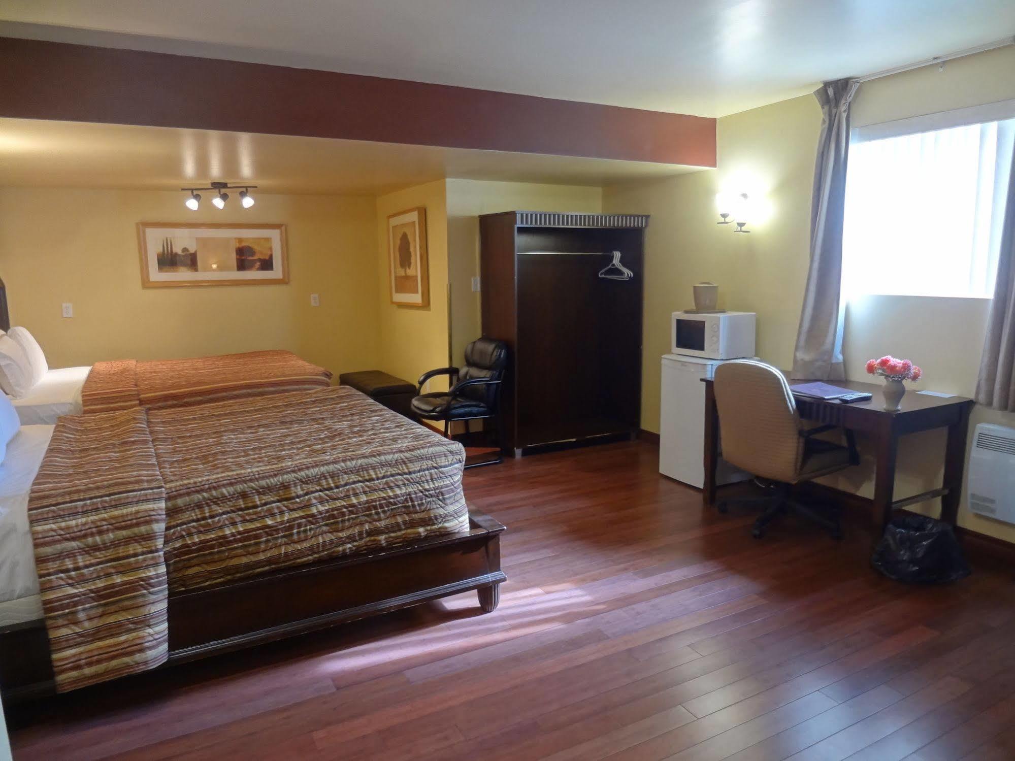Hotel Citadelle ケベックシティ エクステリア 写真