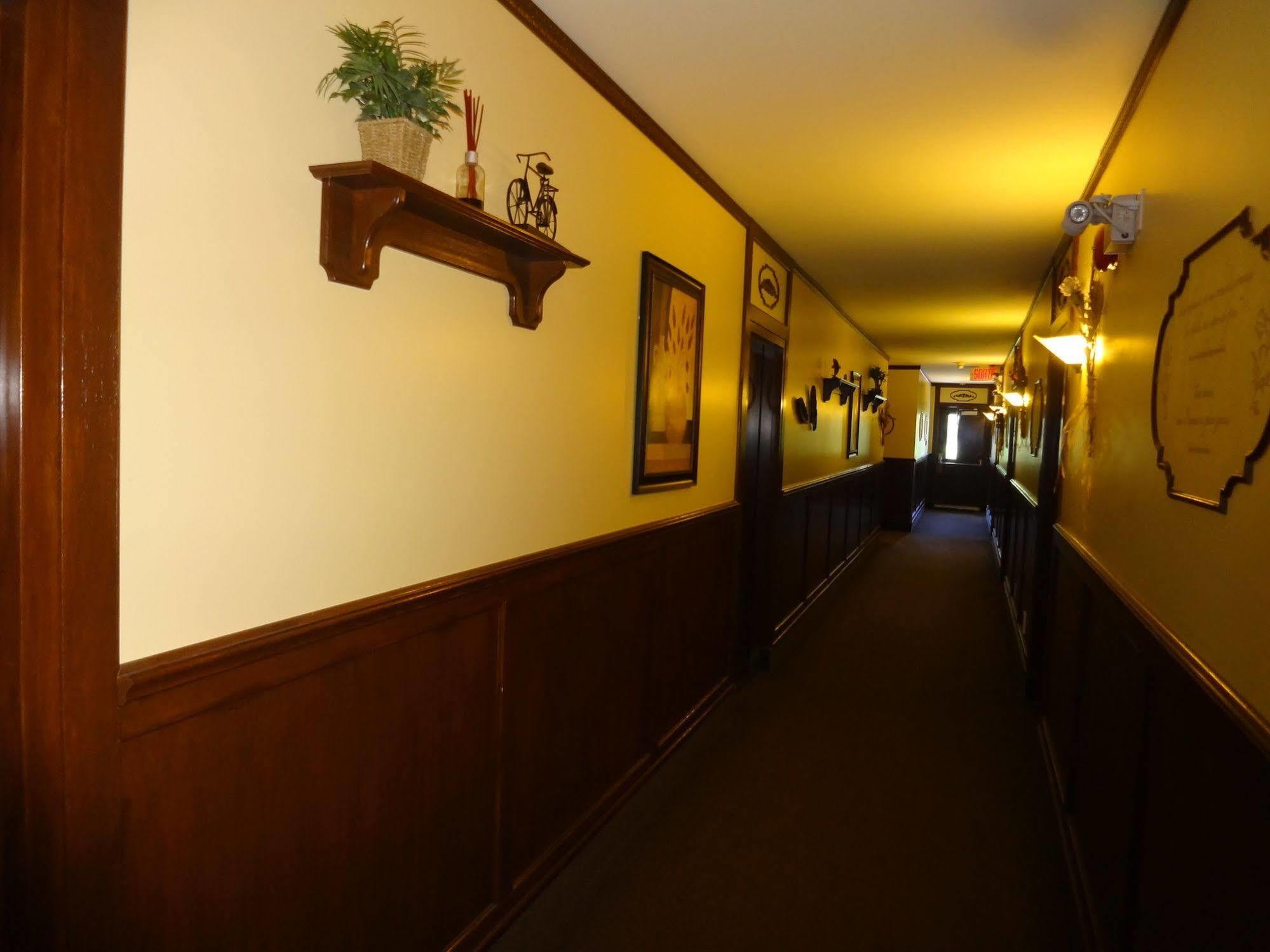 Hotel Citadelle ケベックシティ エクステリア 写真